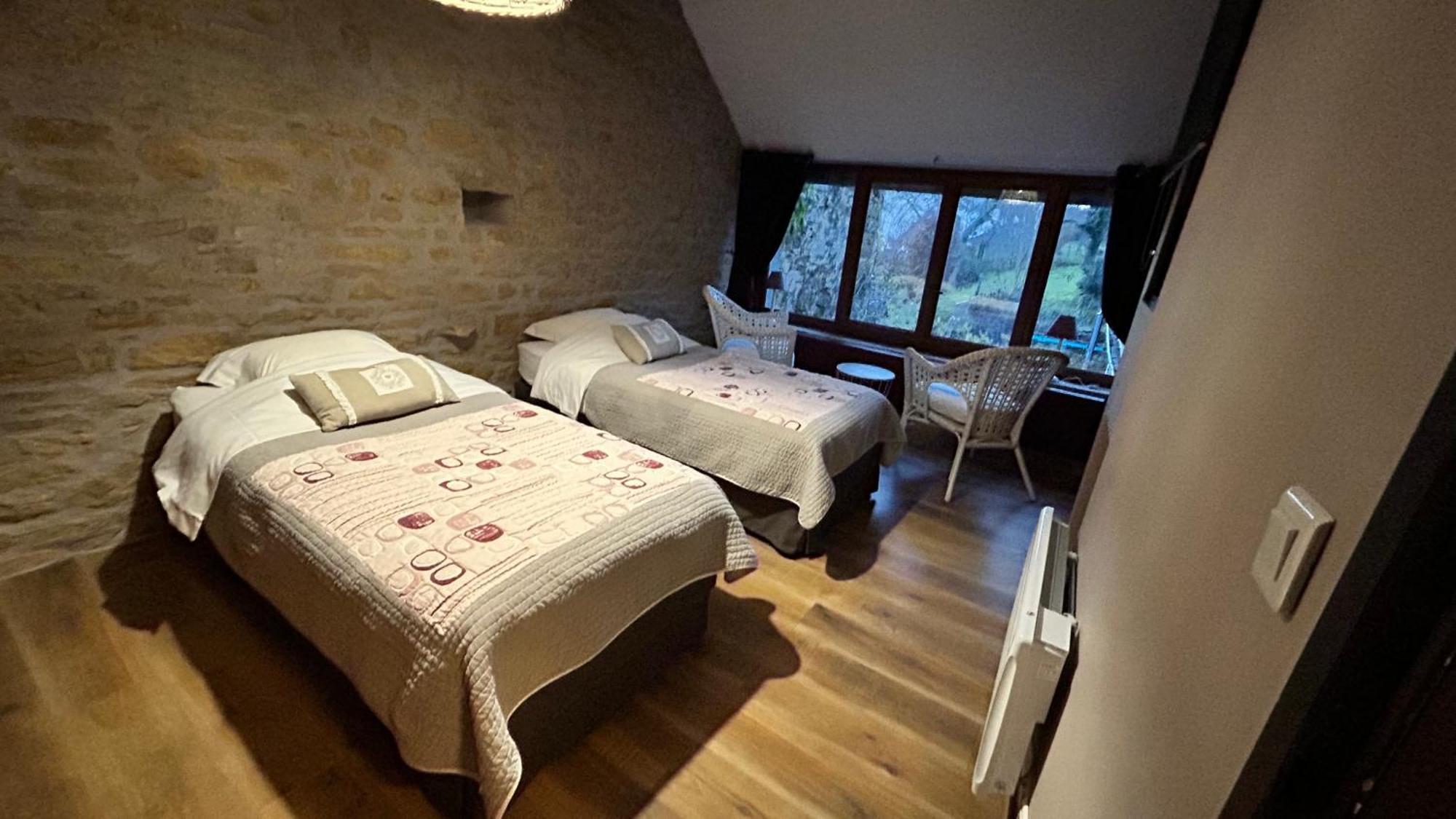 Le D'Tour Gourmand Bed & Breakfast Toulouse-le-Chateau Екстериор снимка
