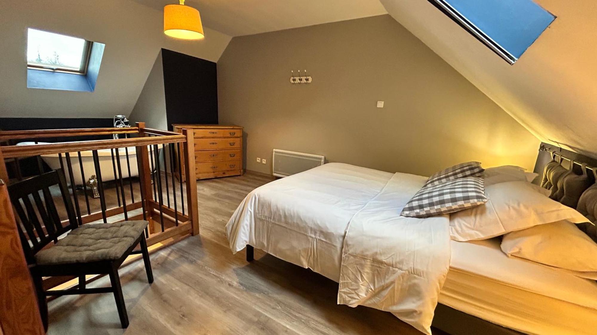 Le D'Tour Gourmand Bed & Breakfast Toulouse-le-Chateau Екстериор снимка
