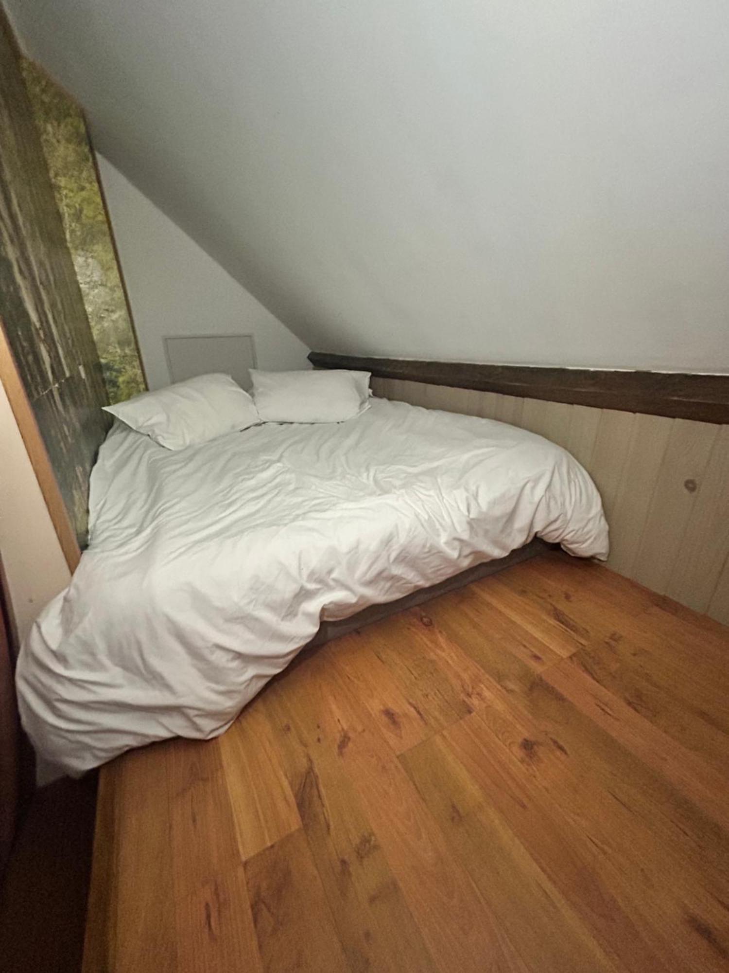 Le D'Tour Gourmand Bed & Breakfast Toulouse-le-Chateau Екстериор снимка