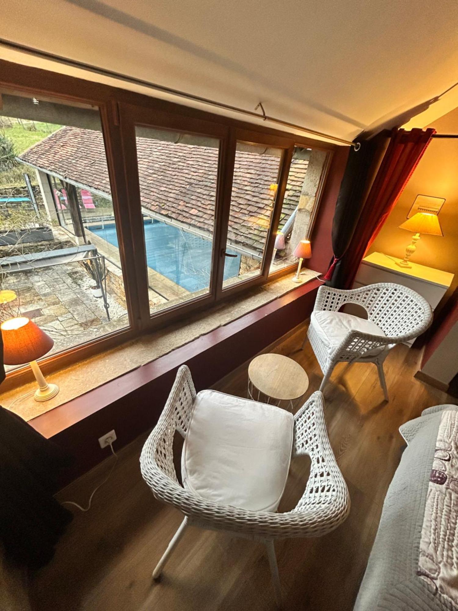 Le D'Tour Gourmand Bed & Breakfast Toulouse-le-Chateau Екстериор снимка