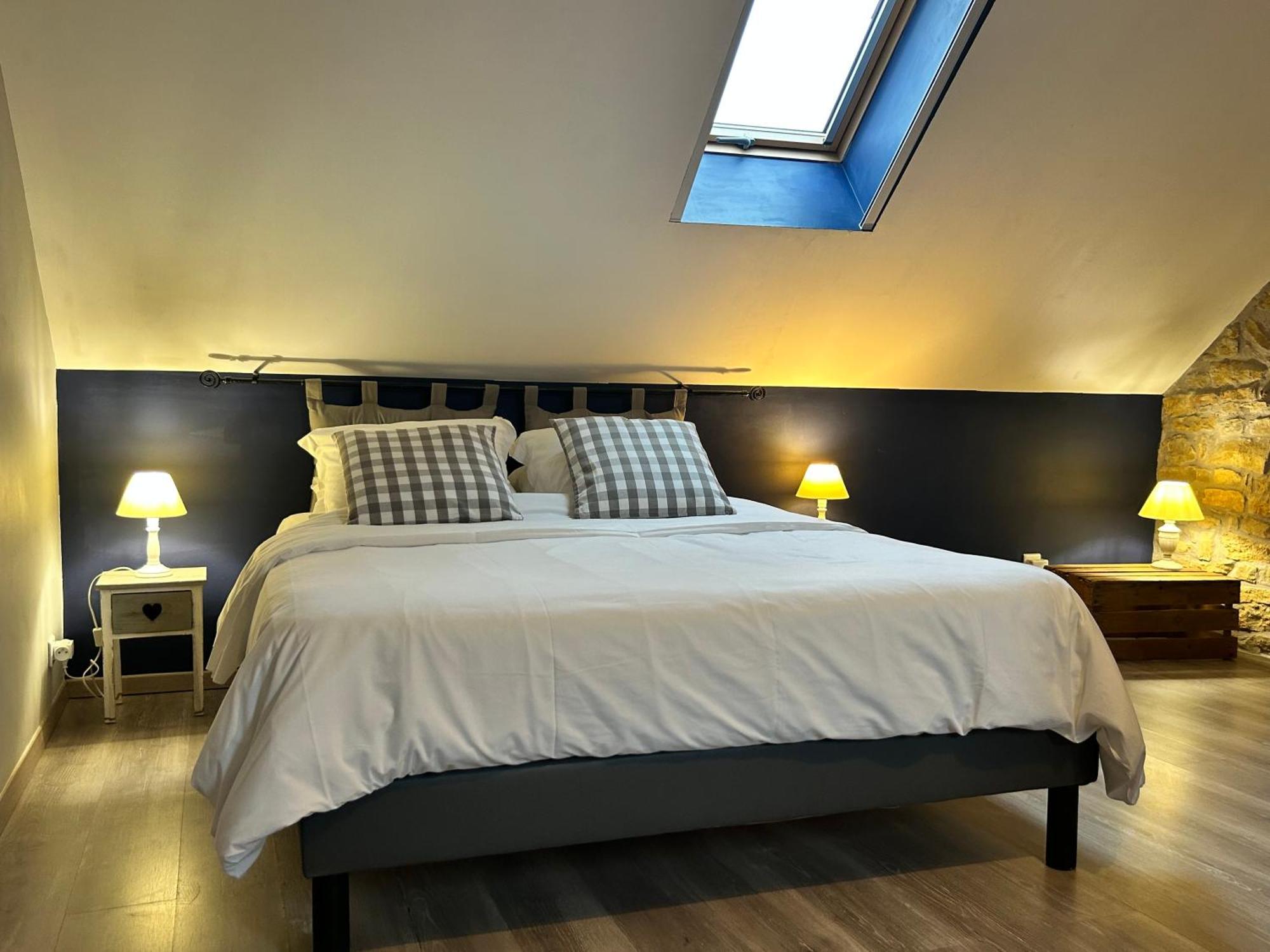 Le D'Tour Gourmand Bed & Breakfast Toulouse-le-Chateau Екстериор снимка
