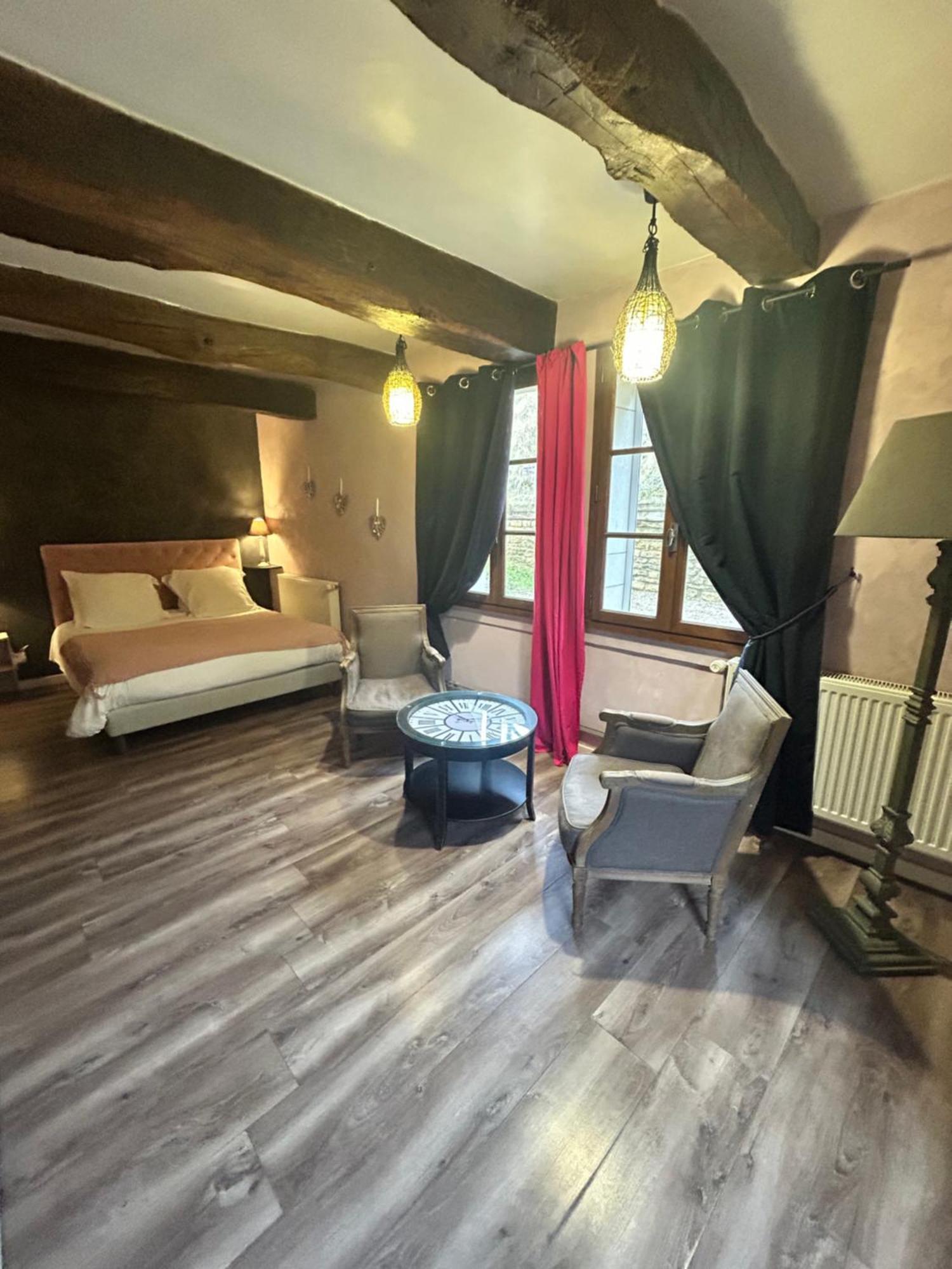 Le D'Tour Gourmand Bed & Breakfast Toulouse-le-Chateau Екстериор снимка