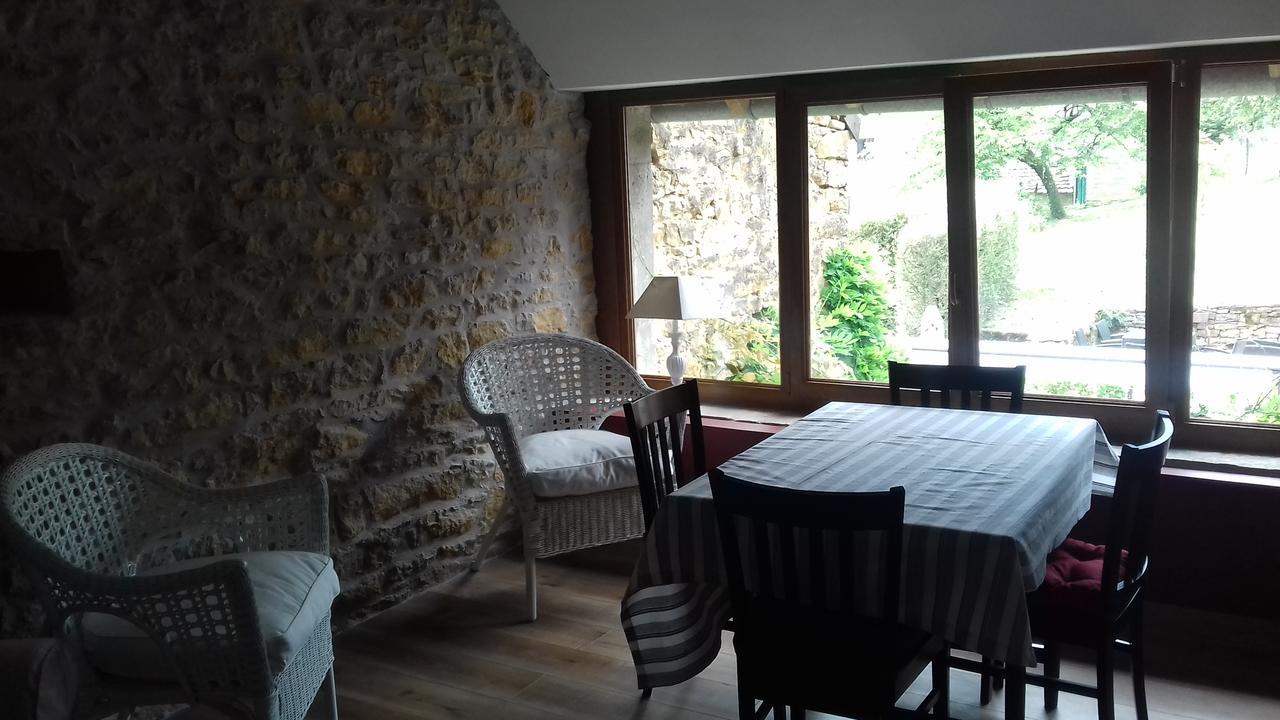 Le D'Tour Gourmand Bed & Breakfast Toulouse-le-Chateau Екстериор снимка